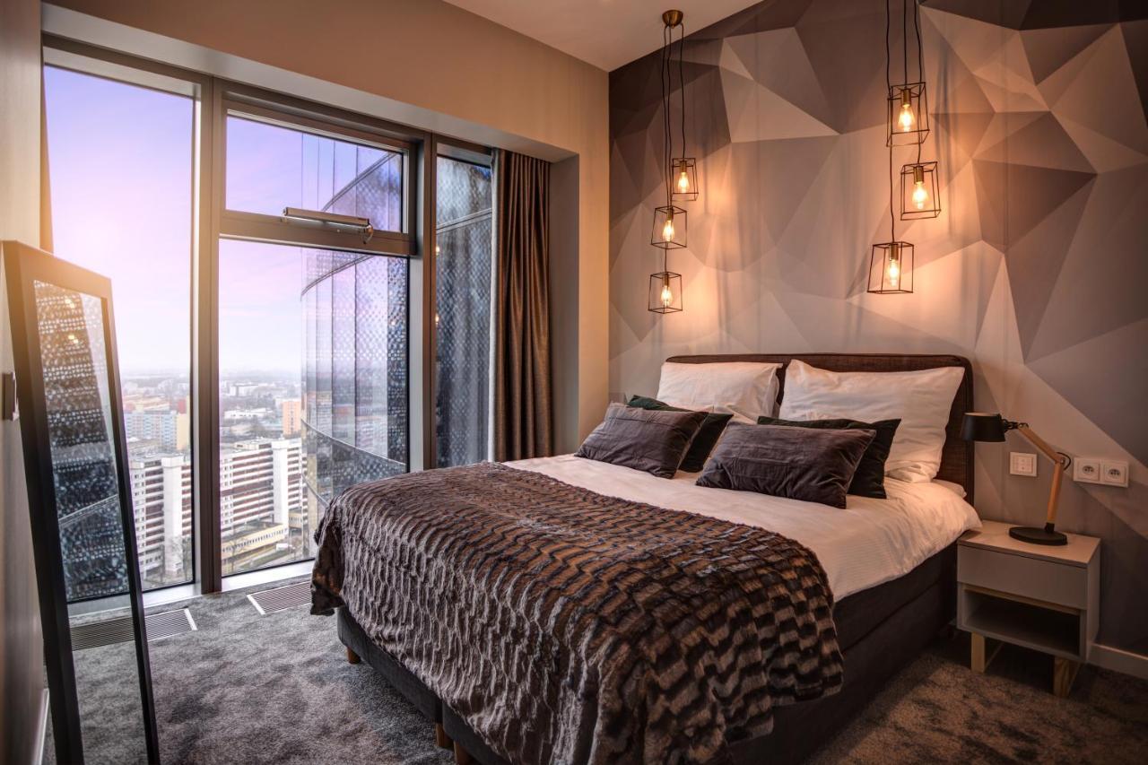 Apartamenty Sky Tower Wrocław Buitenkant foto