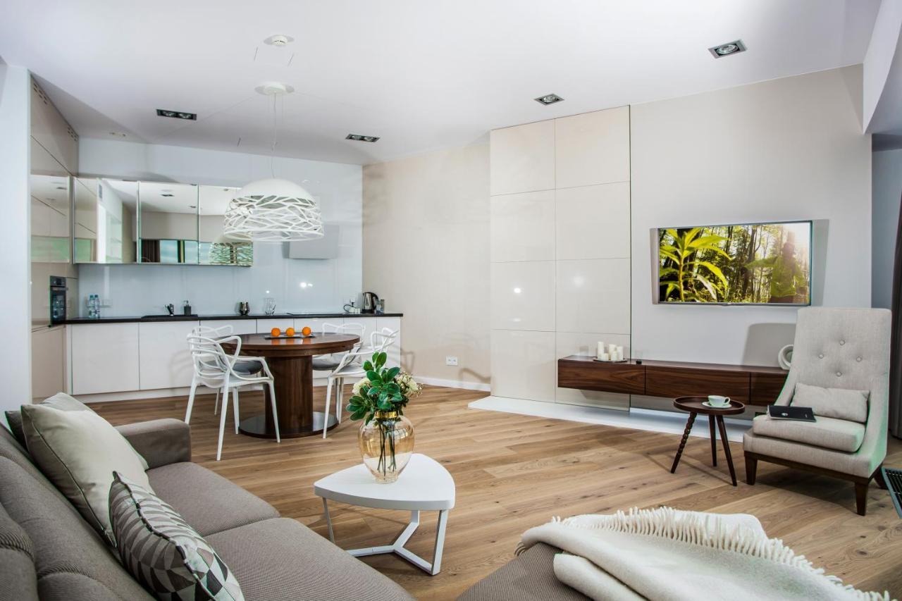 Apartamenty Sky Tower Wrocław Buitenkant foto