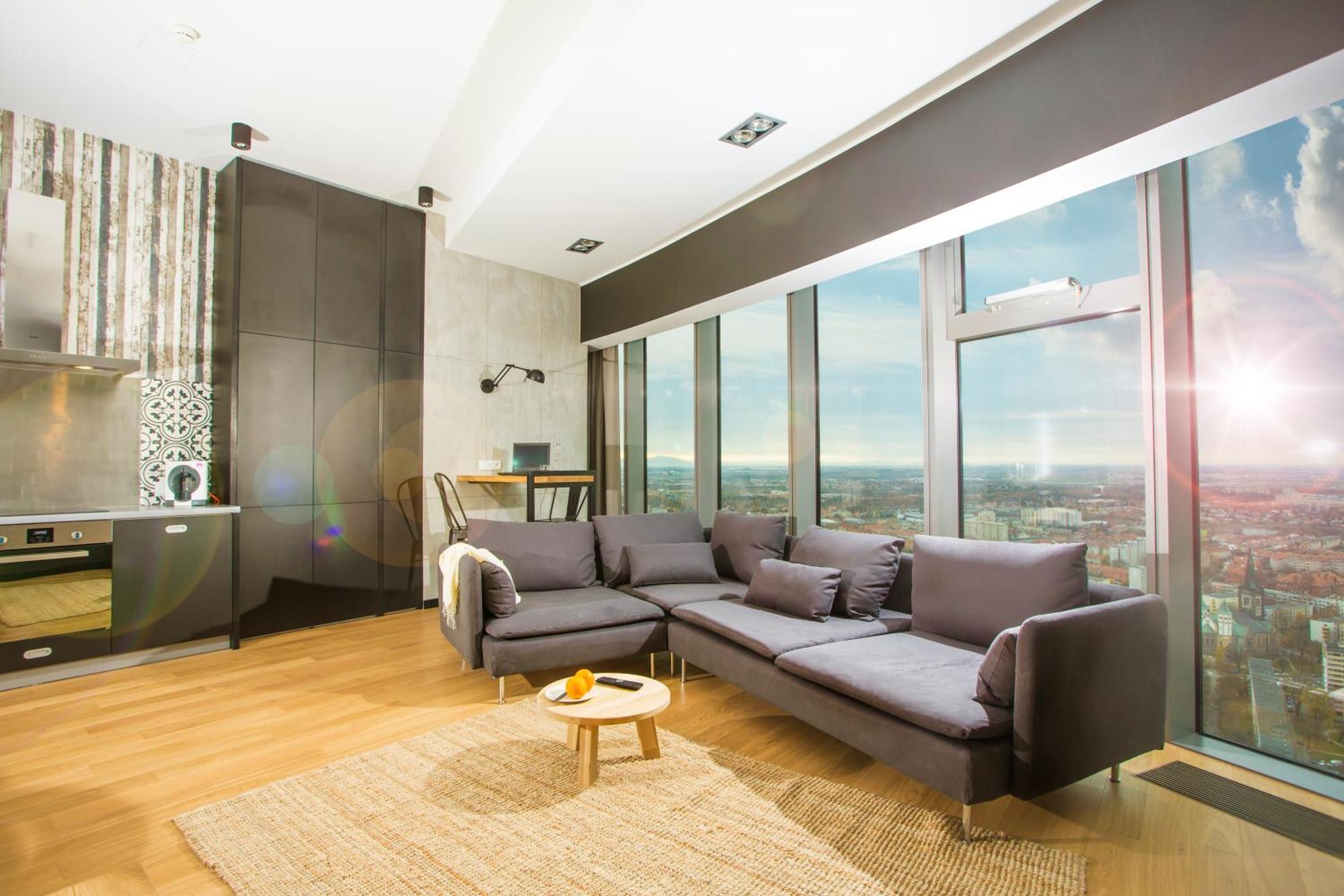 Apartamenty Sky Tower Wrocław Buitenkant foto