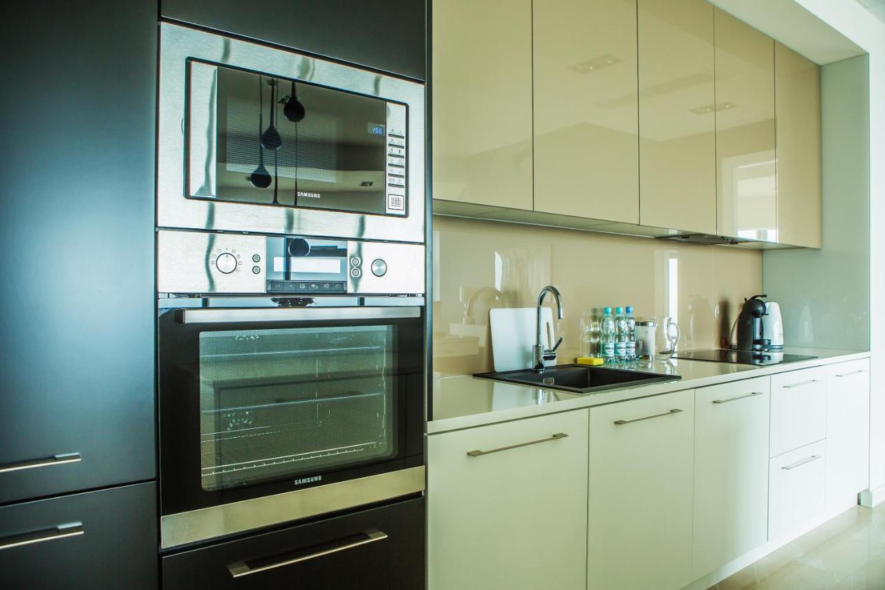 Apartamenty Sky Tower Wrocław Buitenkant foto