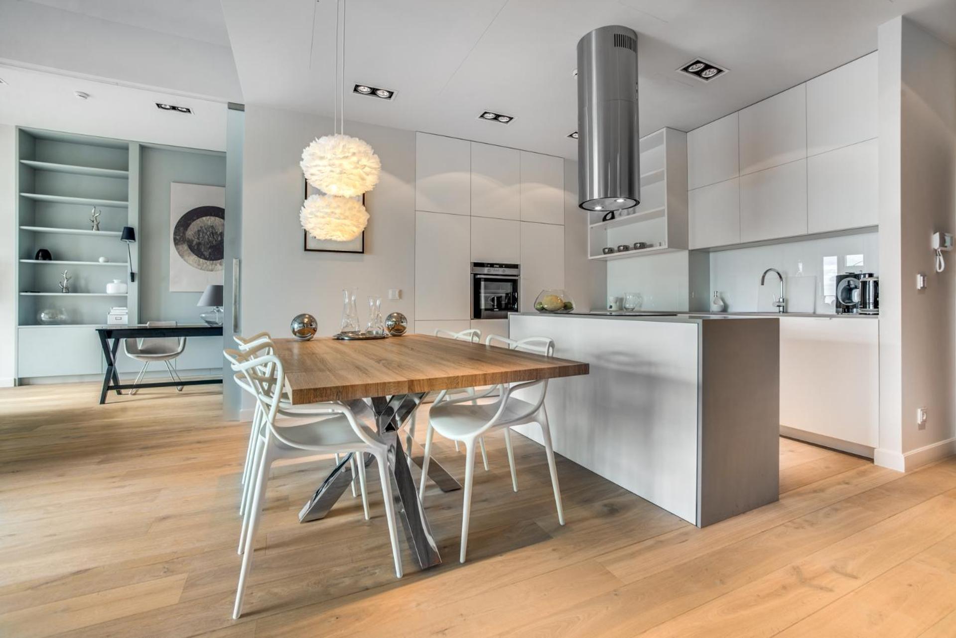 Apartamenty Sky Tower Wrocław Buitenkant foto